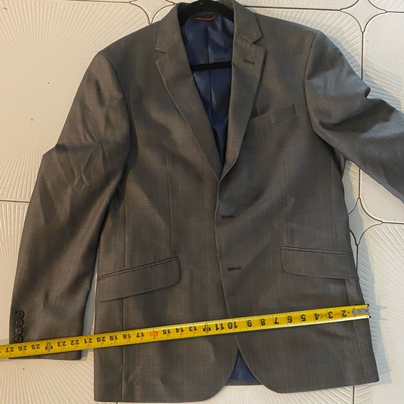 Classic Blazer for Men Gray Suit Jacket - Picture 5 of 8
